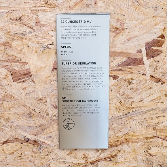 ✔️ New✔️ NIKE 50th Anniversary Stainless Steel Bottle & Notebook Bundle - Picture 2 of 6